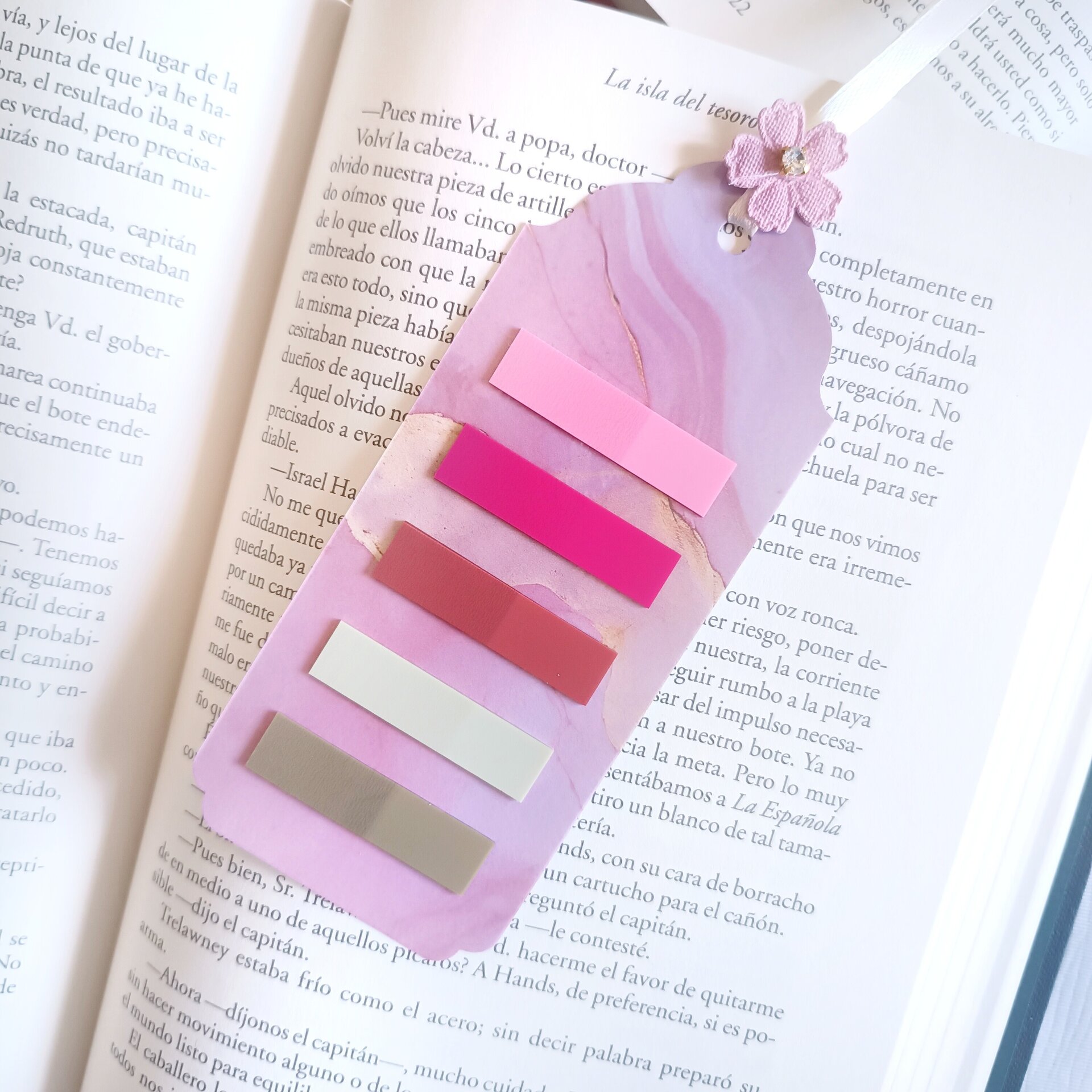 Marcapáginas con post-its - Diseño funcional y colorido a juego con tus libros - 28