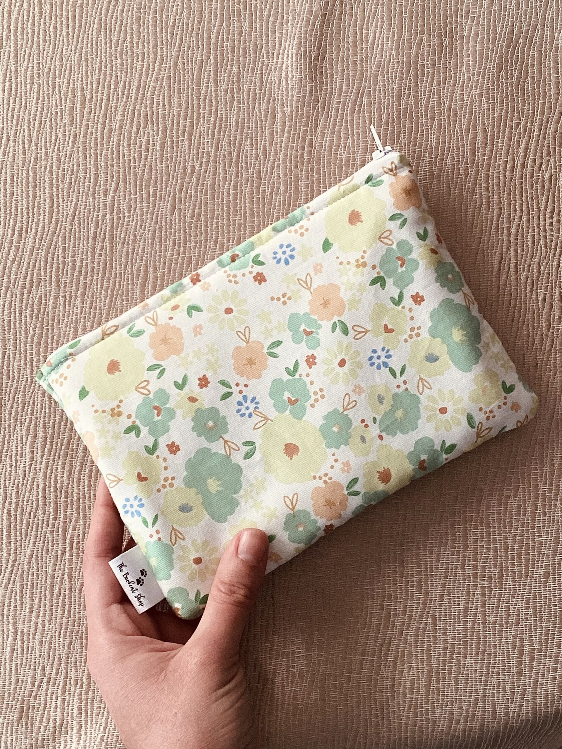 Estuche multiusos verde - Estilo único con tela de calidad - 3