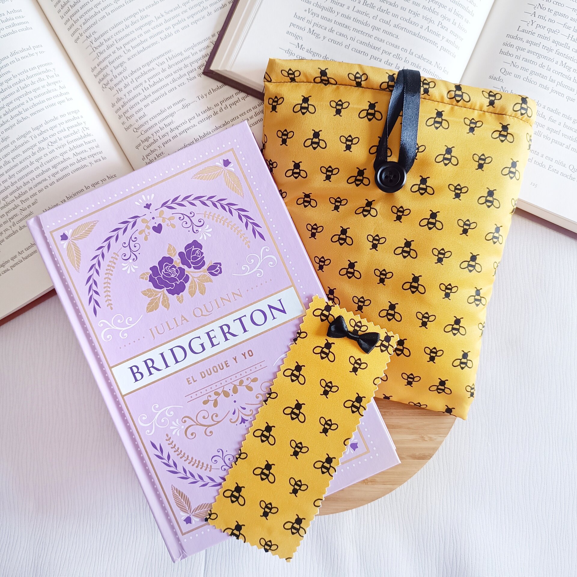 Marcapáginas de tela - Abejitas con encanto Bridgerton para tus lecturas - 2
