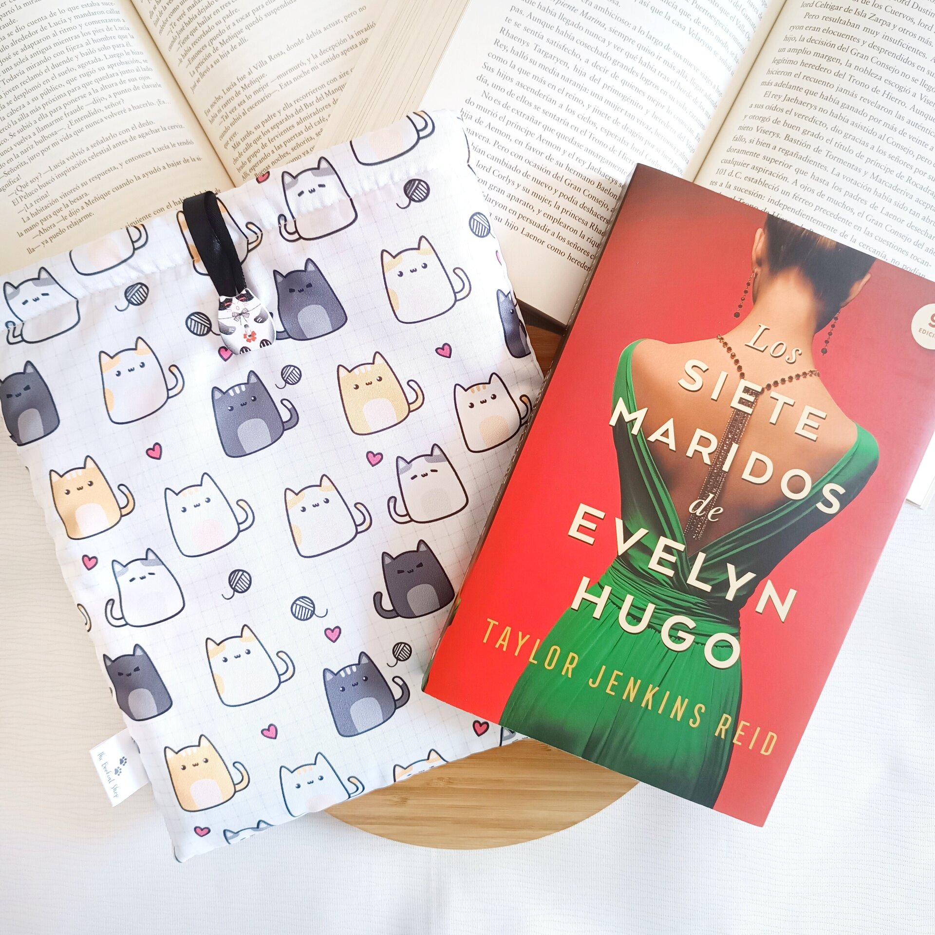 Funda de libro - Gatitos divertidos y adorables para tus lecturas - 2