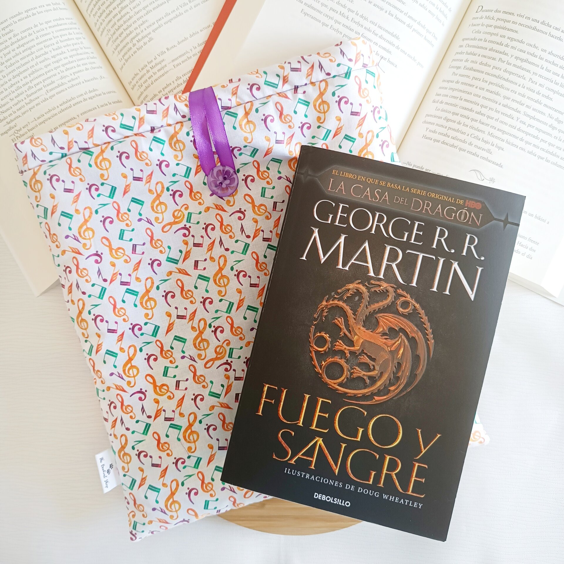 Funda de libro - Estilo musical con clave de sol y notas musicales - 6