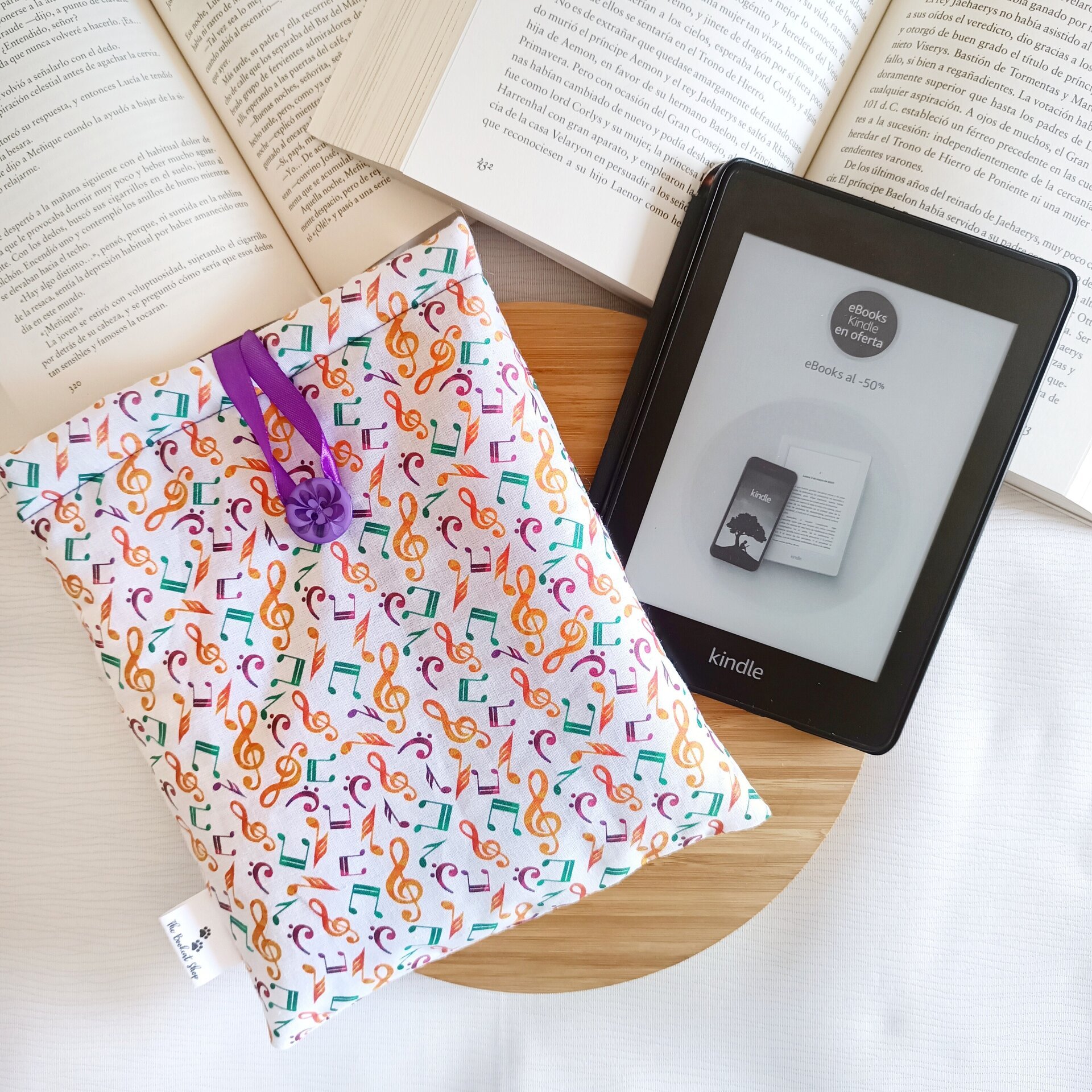Funda de libro - Estilo musical con clave de sol y notas musicales - 4