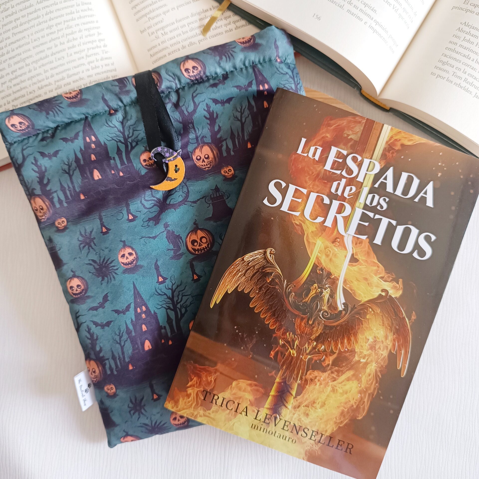 Funda de libro - Diseño Halloween con motivos espeluznantes - 2